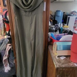 Cider Olive Green Sleeveless Jumpsuit